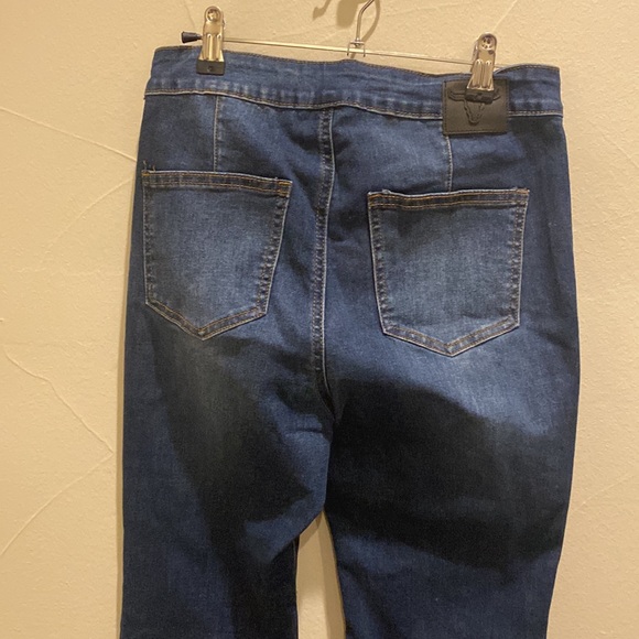 NWOT Lucky & Blessed Flare Jeans size 4 - Picture 4 of 6